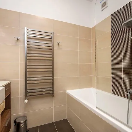 Lejlighed Family 32, House Oliver *